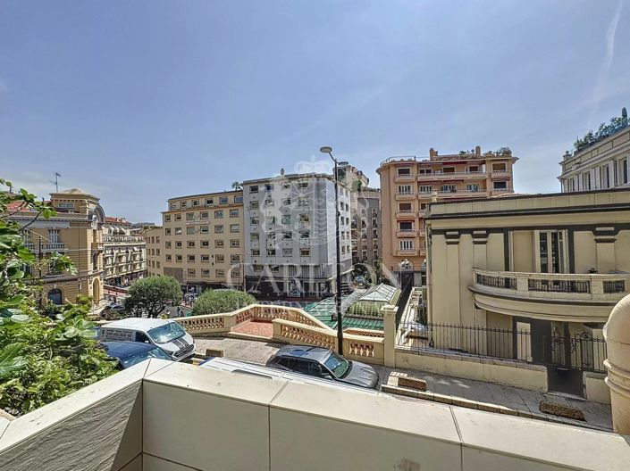 Image No.4-3 Bed Apartment for sale