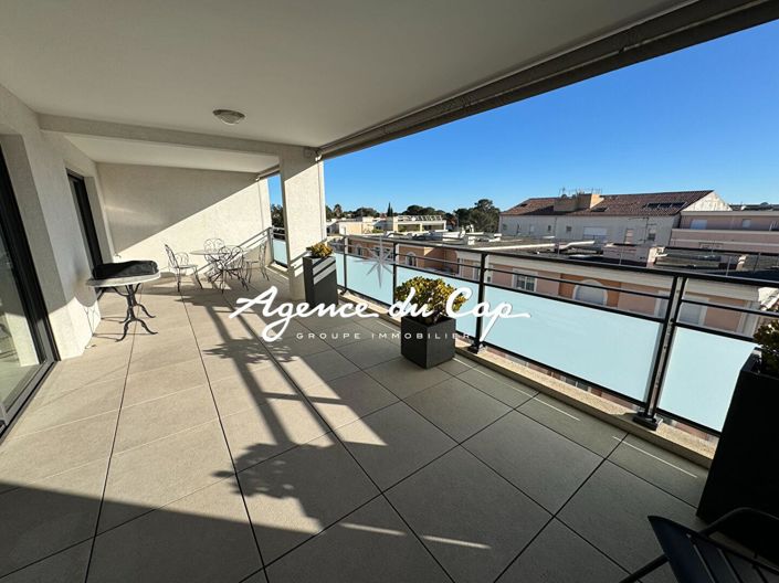 Image No.1-3 Bed Apartment for sale