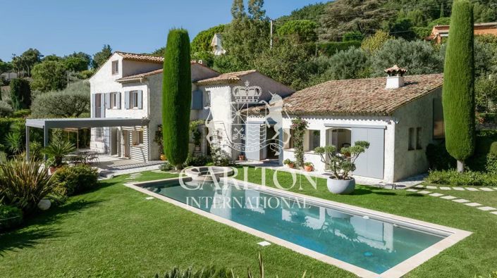Image No.1-5 Bed House for sale