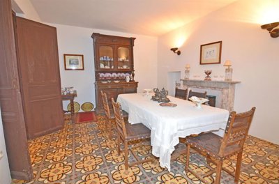 1 - Aude, House