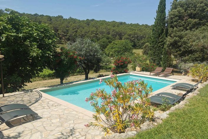Image No.1-5 Bed House for sale