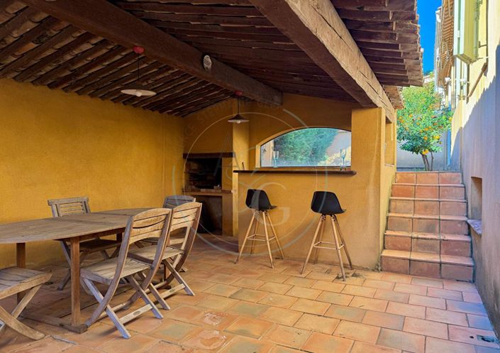 Image No.1-3 Bed House for sale