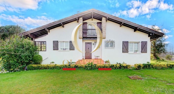 Image No.1-6 Bed House for sale