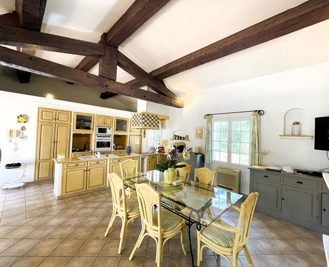 Image No.4-5 Bed House for sale