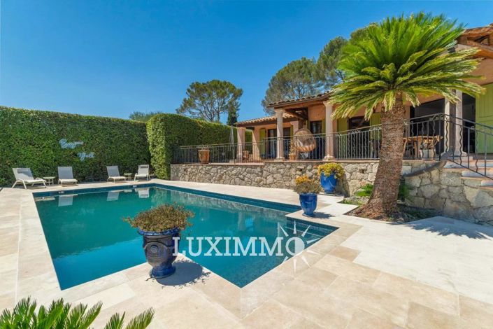 Image No.14-6 Bed House for sale