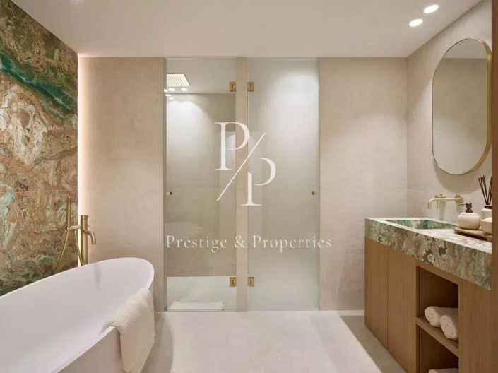 Image No.10-4 Bed Apartment for sale