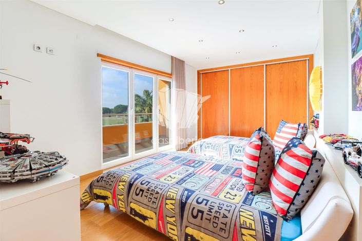 Image No.13-4 Bed House for sale