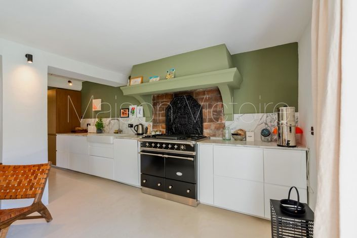 Image No.12-3 Bed House for sale