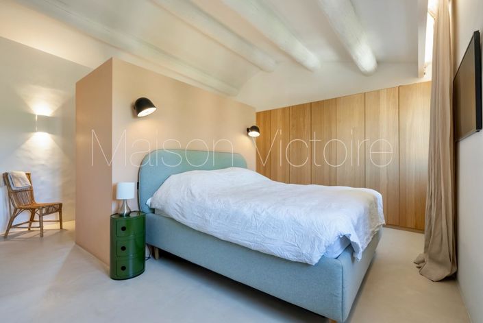 Image No.18-3 Bed House for sale