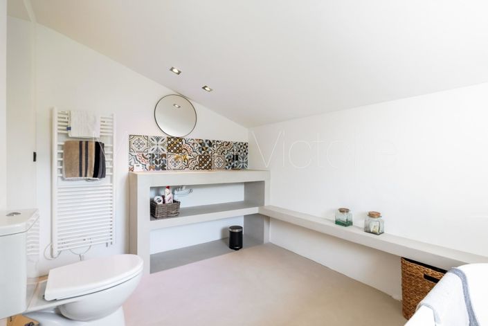 Image No.22-3 Bed House for sale