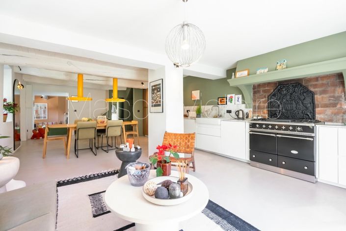 Image No.9-3 Bed House for sale