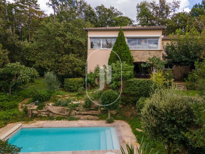 Image No.1-5 Bed House for sale