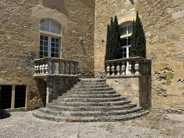 Image No.30-3 Bed Property for sale