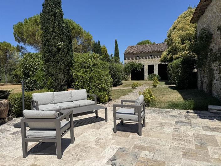 Image No.5-3 Bed Property for sale