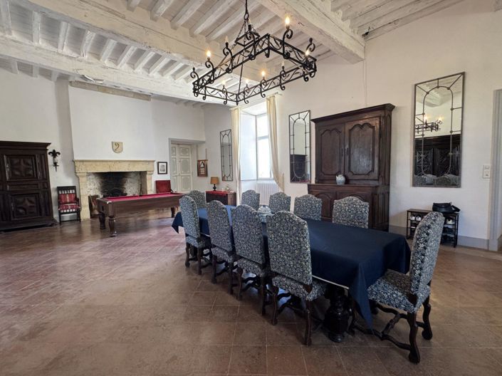 Image No.9-3 Bed Property for sale