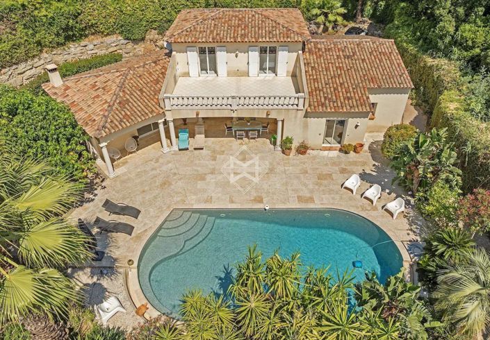 Image No.1-4 Bed House for sale
