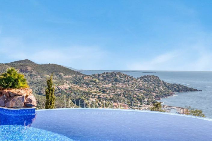 Image No.5-4 Bed House for sale