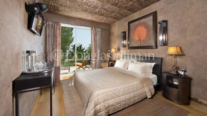 Image No.33-7 Bed House for sale