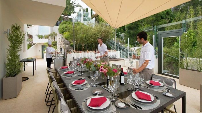 Image No.8-7 Bed House for sale