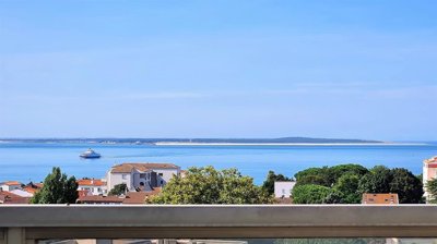 1 - Royan, Apartment
