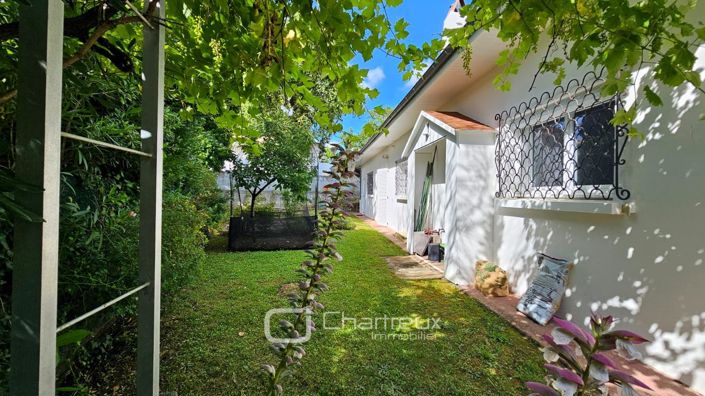 Image No.12-3 Bed House for sale