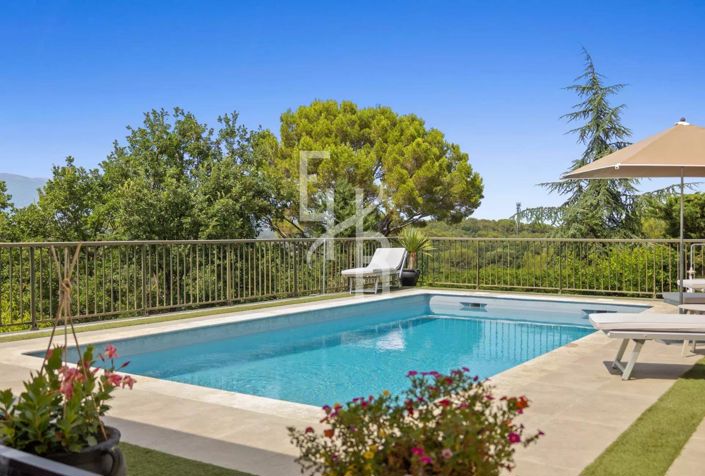 Image No.1-5 Bed House for sale