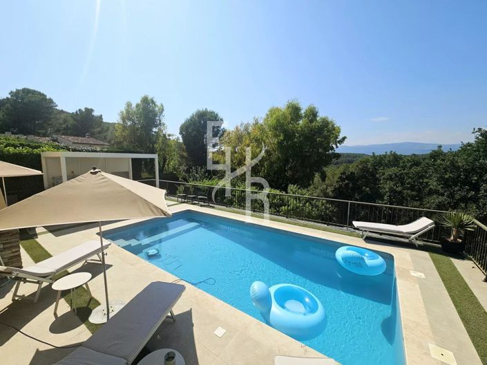 Image No.11-5 Bed House for sale