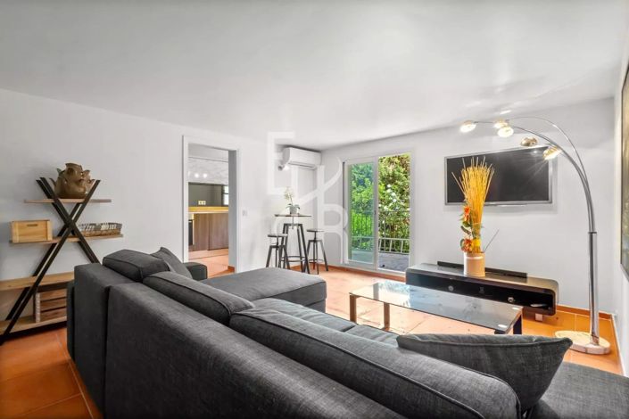 Image No.26-5 Bed House for sale