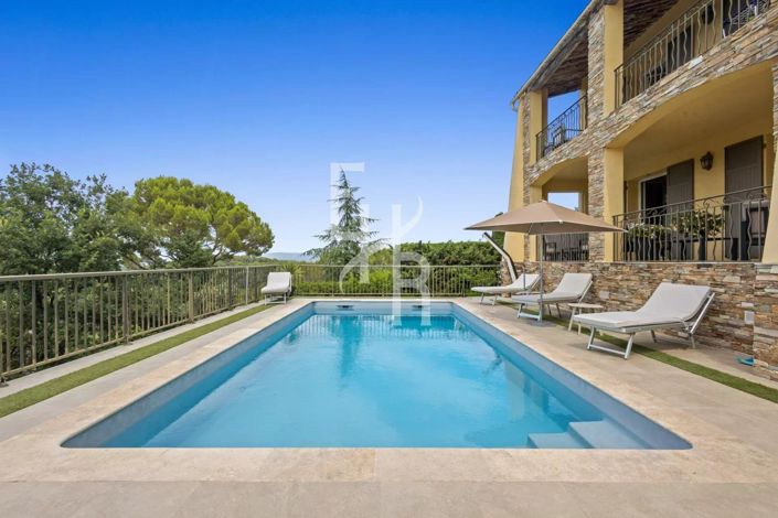 Image No.4-5 Bed House for sale