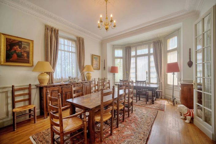 Image No.3-8 Bed House for sale