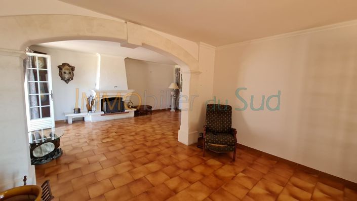 Image No.10-4 Bed House for sale