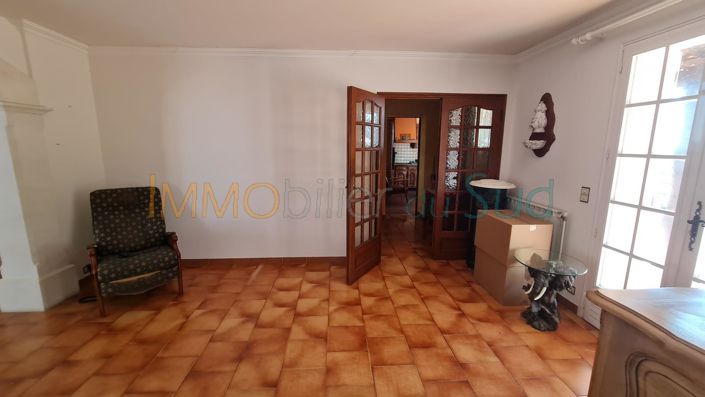 Image No.12-4 Bed House for sale