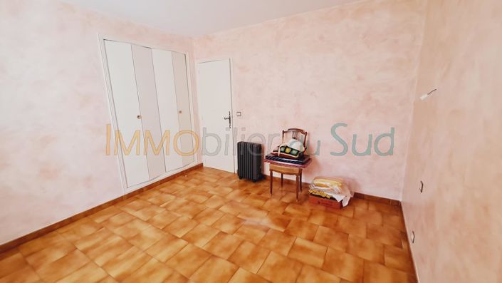 Image No.16-4 Bed House for sale