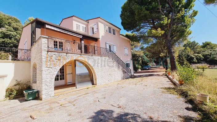 Image No.4-4 Bed House for sale