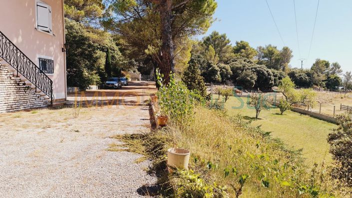 Image No.7-4 Bed House for sale