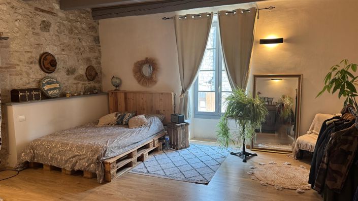 Image No.6-3 Bed House for sale