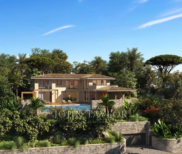 Image No.1-4 Bed House for sale