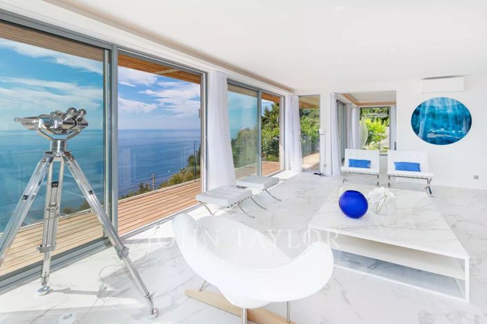 Image No.16-6 Bed House for sale