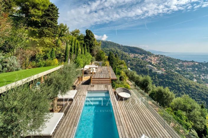 Image No.27-6 Bed House for sale