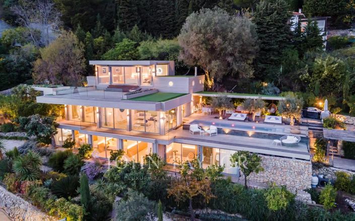 Image No.3-6 Bed House for sale