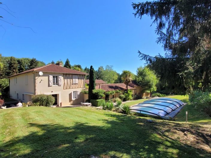 Image No.3-4 Bed House for sale