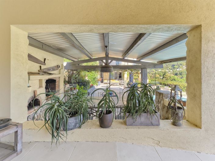 Image No.22-6 Bed House for sale