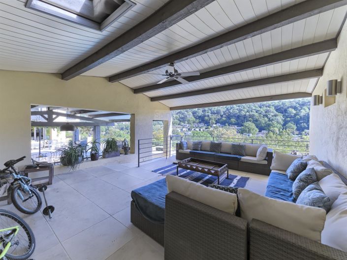 Image No.25-6 Bed House for sale