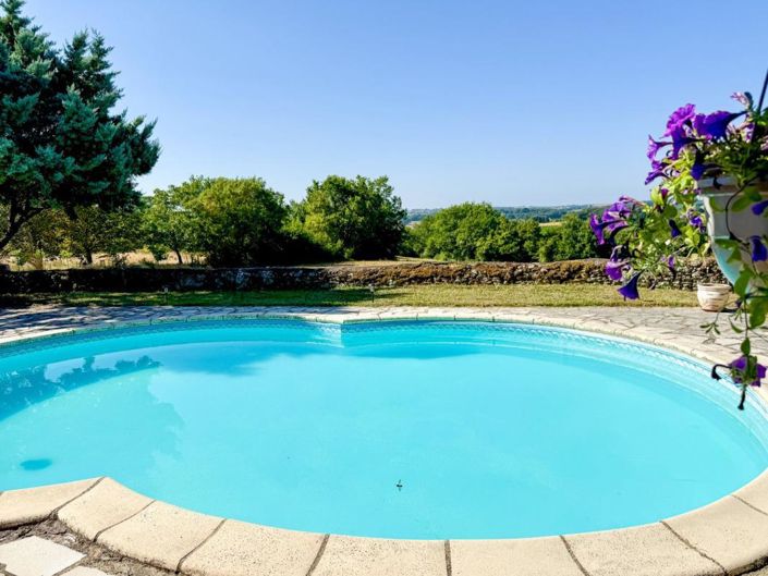 Image No.14-3 Bed House for sale