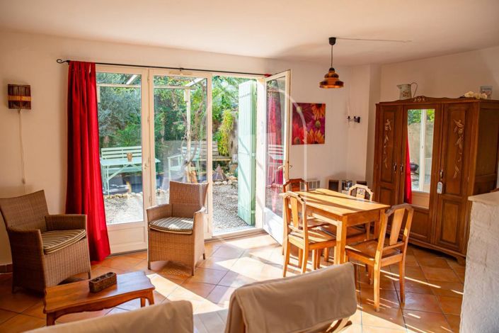 Image No.7-3 Bed House for sale