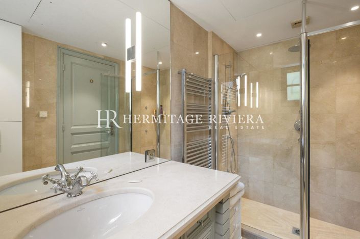 Image No.18-3 Bed Apartment for sale