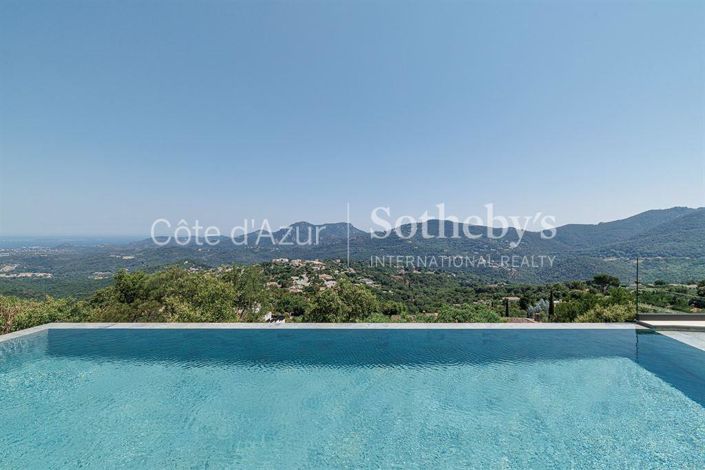 Image No.12-6 Bed House for sale