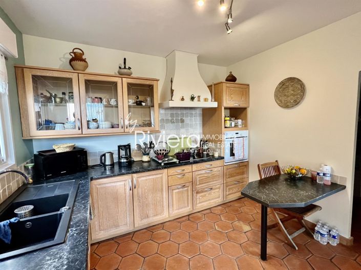 Image No.13-4 Bed House for sale