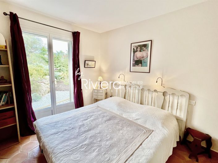 Image No.19-4 Bed House for sale