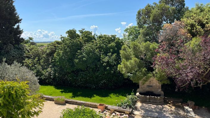 Image No.10-4 Bed House for sale